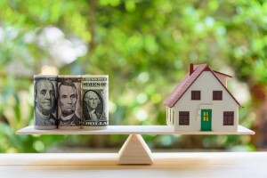 senior benefits of a higher interest rate with a reverse mortgage line of credit